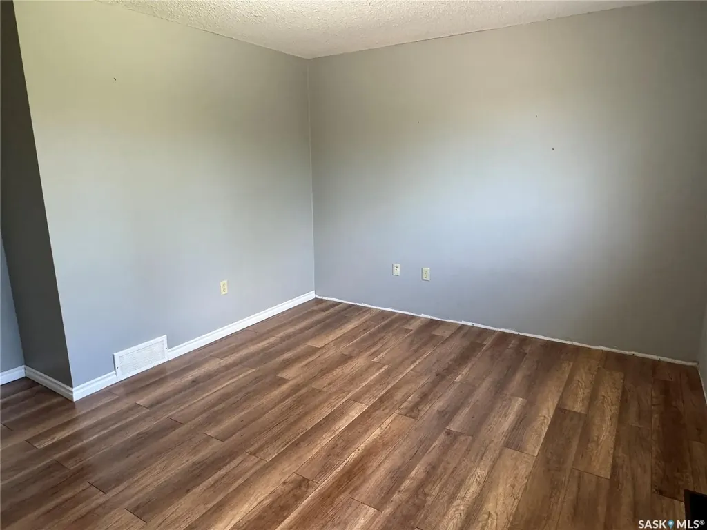 210 Bouvier Crescent Beauval SK S0M 0A1