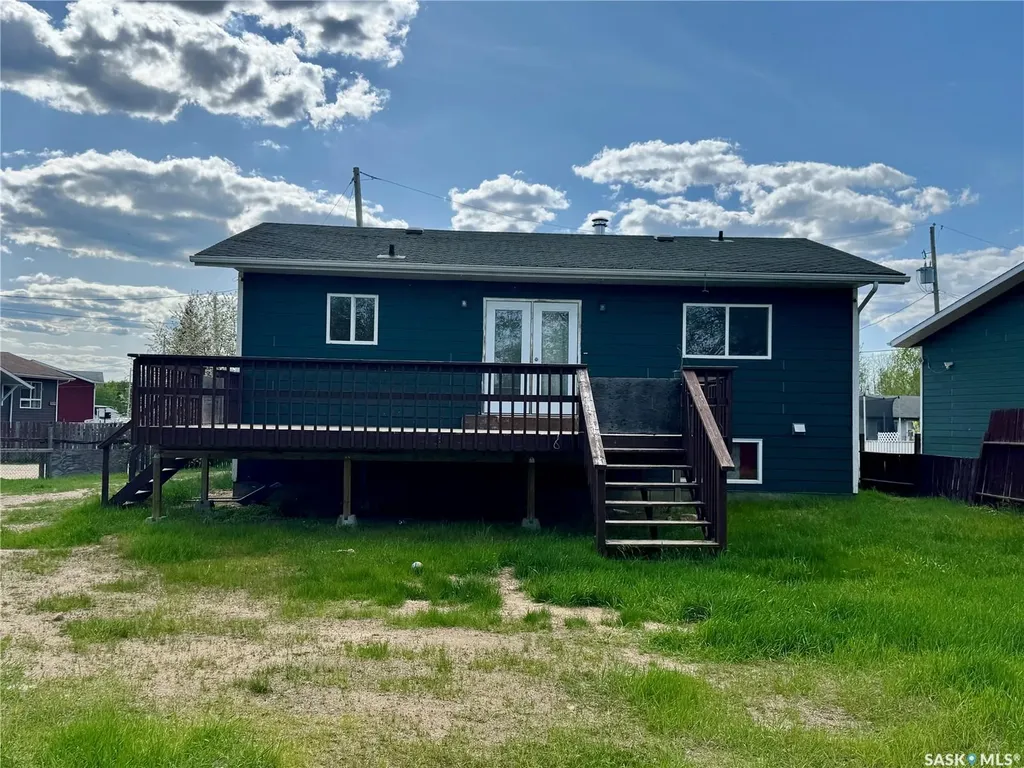 210 Bouvier Crescent Beauval SK S0M 0A1