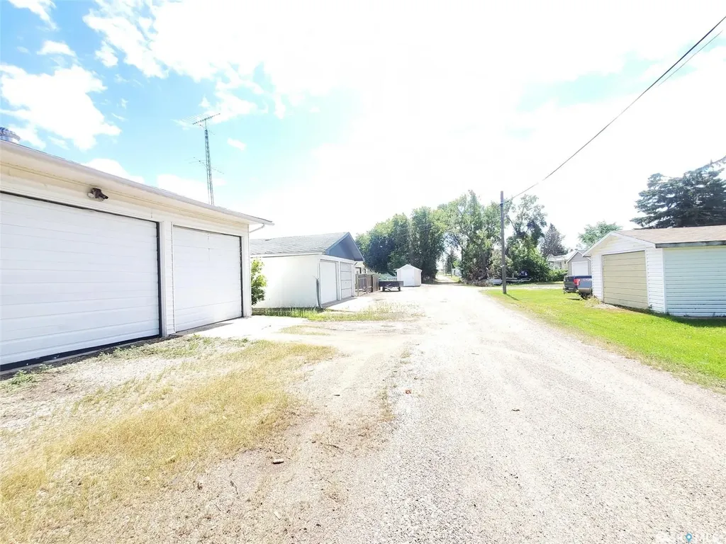 902 Francis Street Grenfell SK S0G 2B0