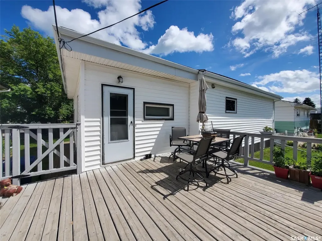 902 Francis Street Grenfell SK S0G 2B0