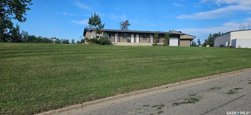 720 8th Street W Nipawin SK S0E 1E0