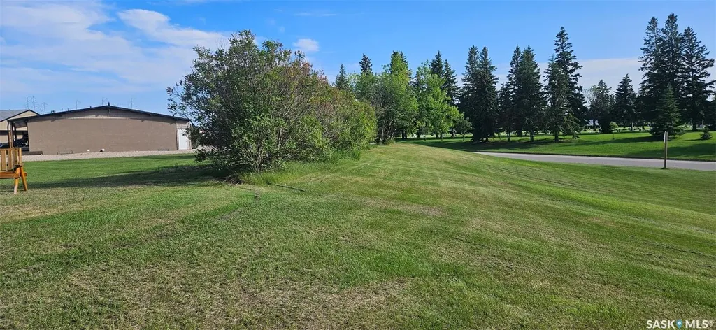 720 8th Street W Nipawin SK S0E 1E0