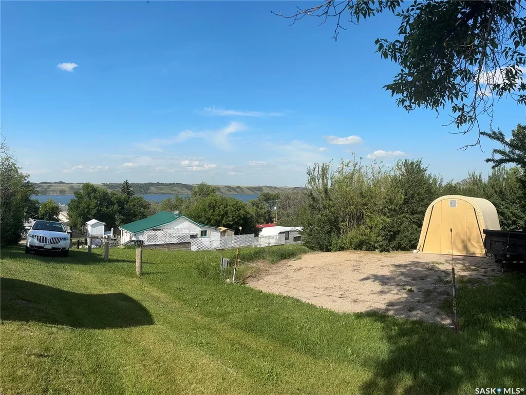 206 Regina Street Manitou Beach SK S0K 4T1