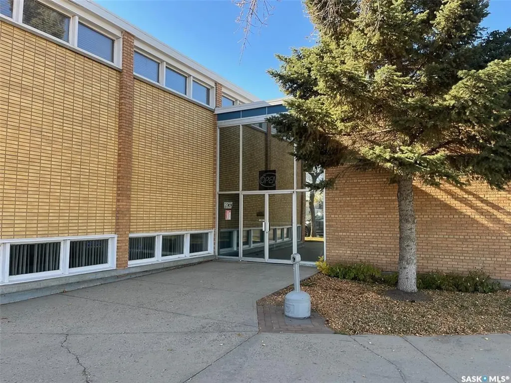 428 Souris Avenue Estevan SK S4A 1C3