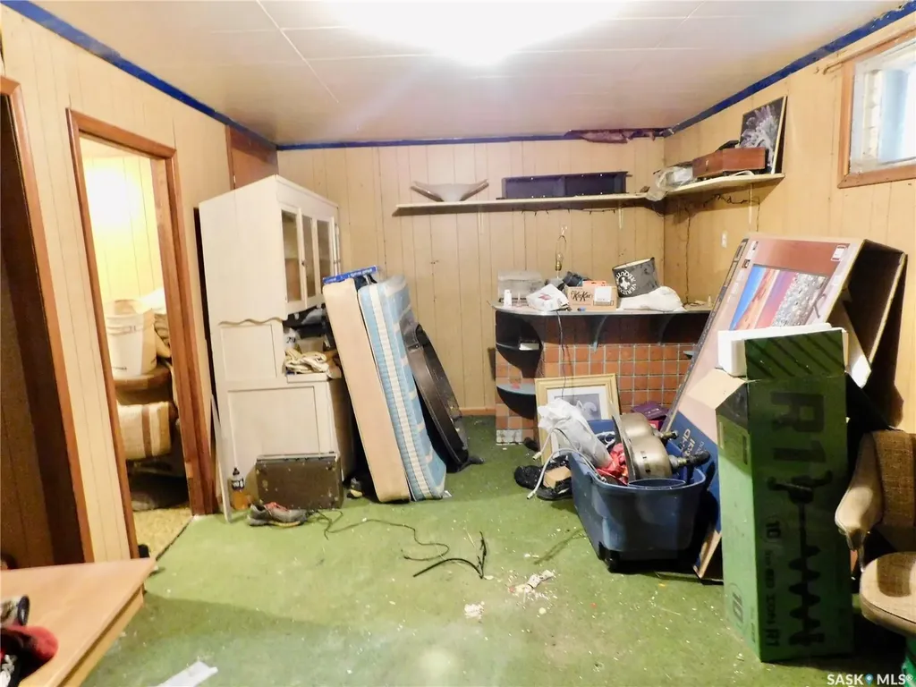 1004 2nd Street N Rockglen SK S0H 3R1
