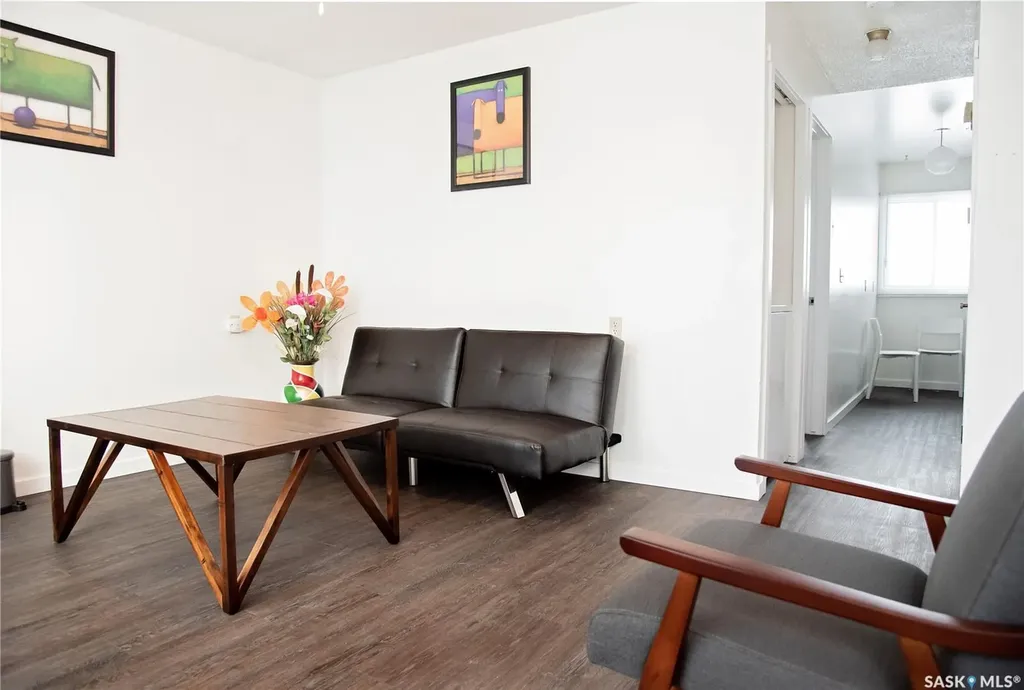 113-115 2nd Avenue NE Hodgeville SK S0H 2B0