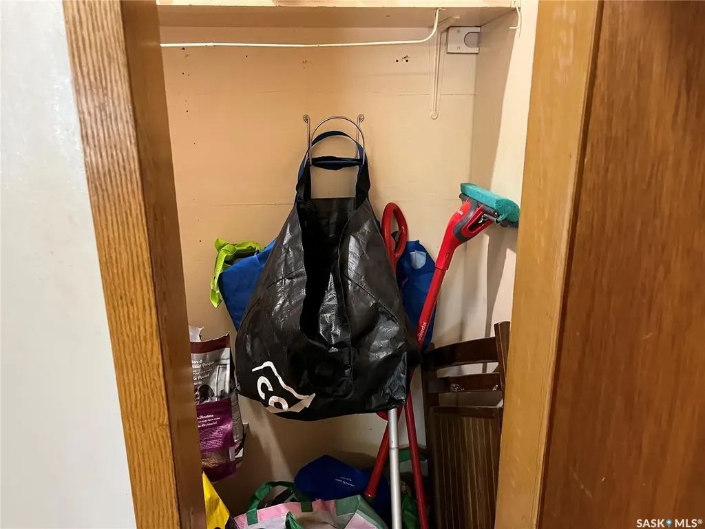 112 2nd Avenue W Gravelbourg SK S0H 1X0