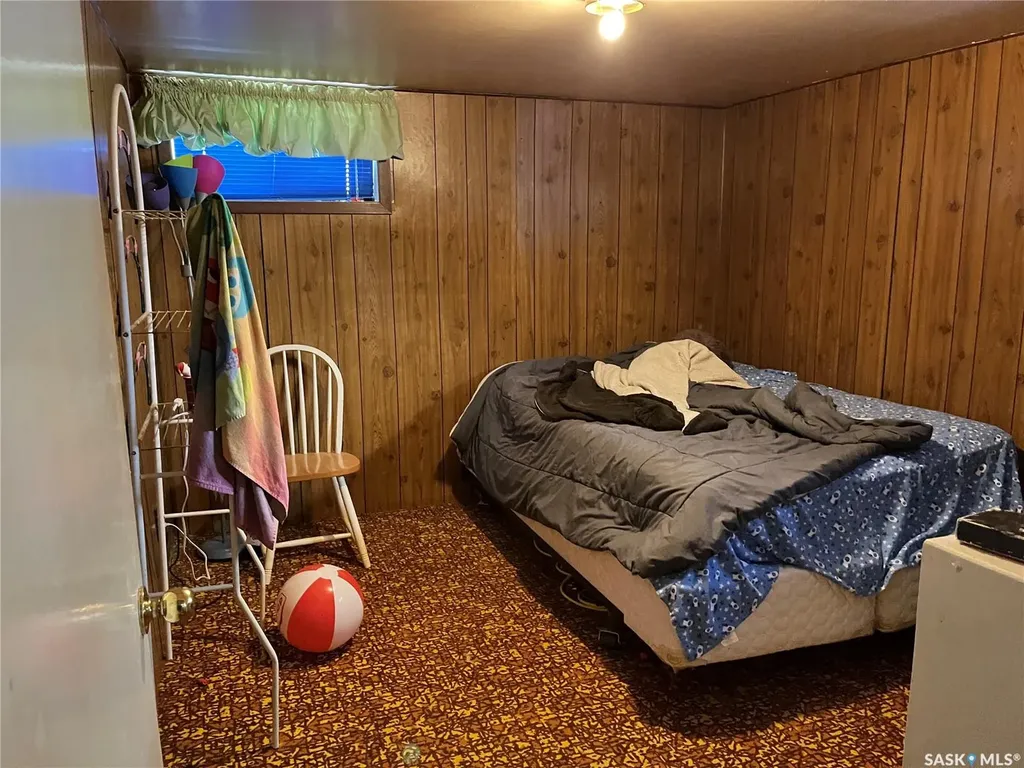 112 2nd Avenue W Gravelbourg SK S0H 1X0