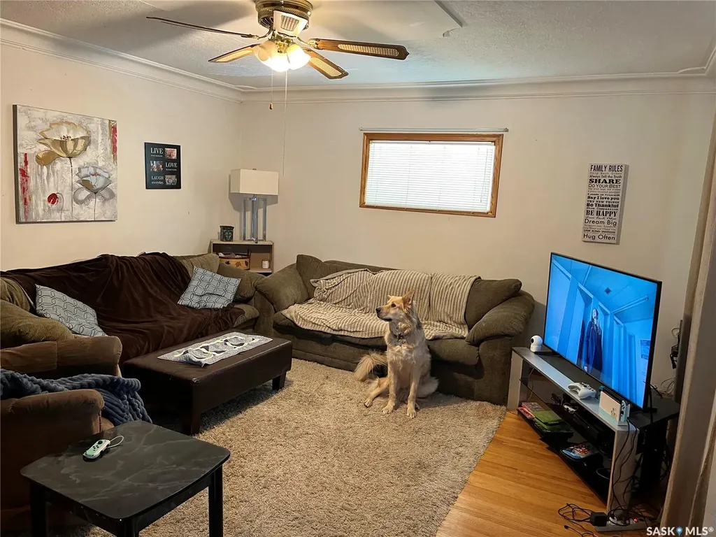 112 2nd Avenue W Gravelbourg SK S0H 1X0