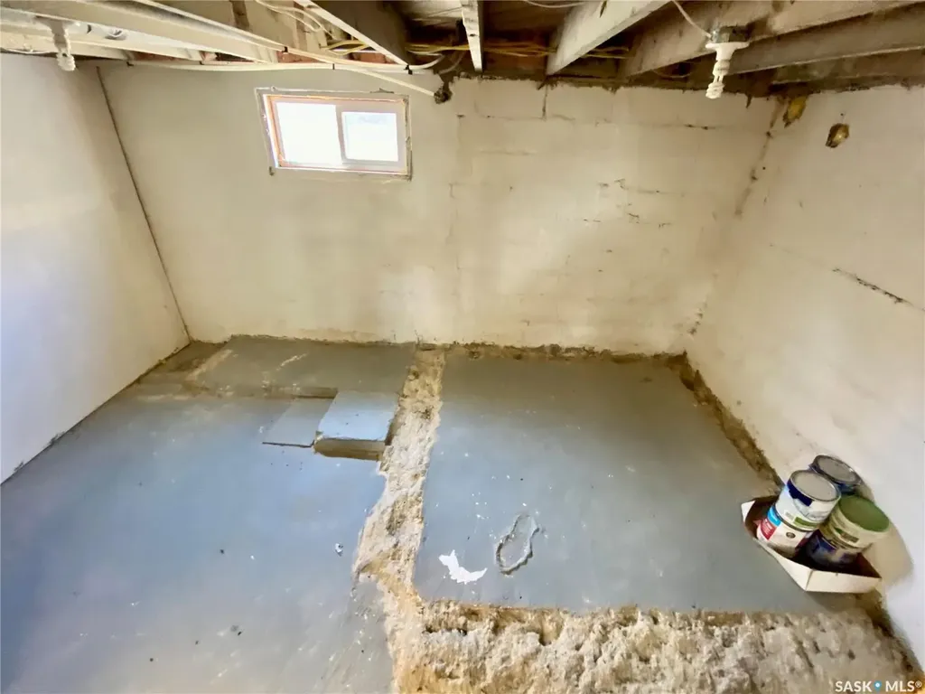 120 3rd Street W Carnduff SK S0C 0S0