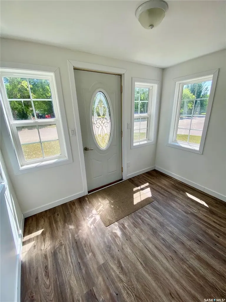 120 3rd Street W Carnduff SK S0C 0S0