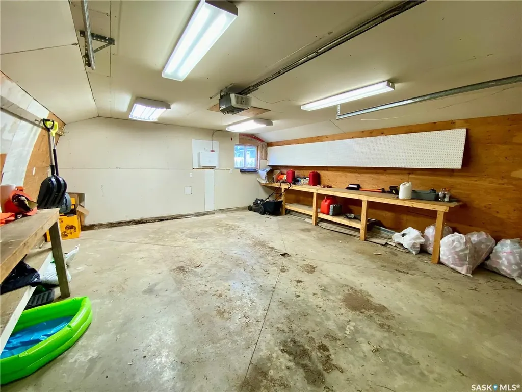 120 3rd Street W Carnduff SK S0C 0S0