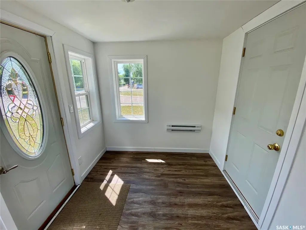 120 3rd Street W Carnduff SK S0C 0S0