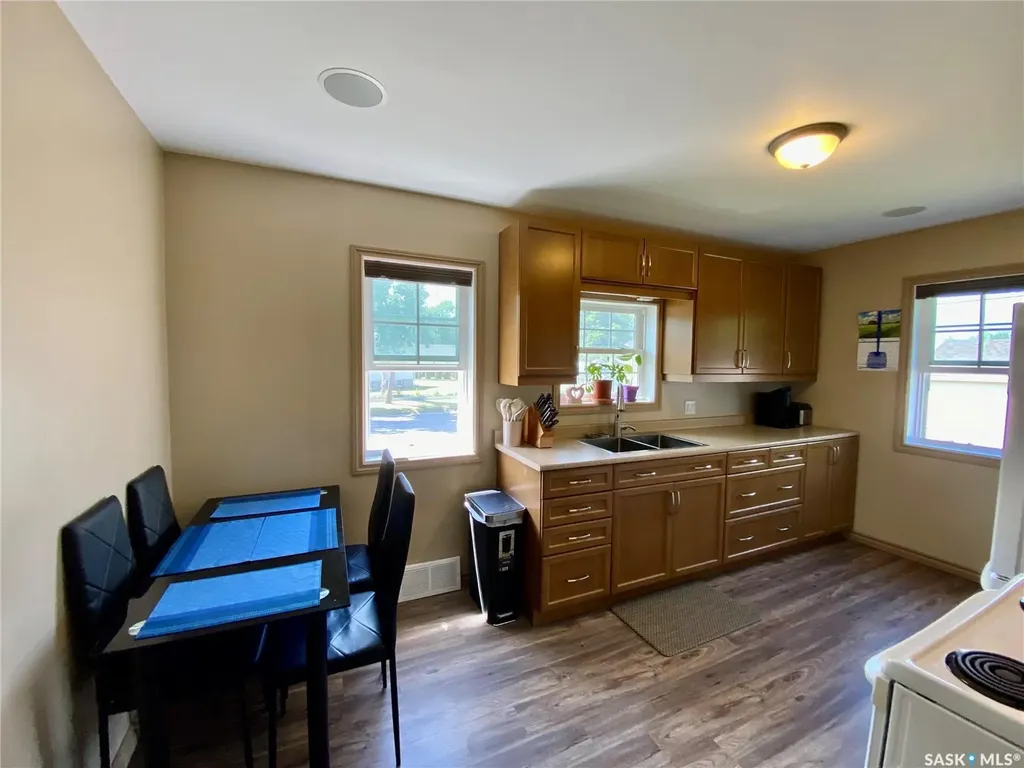 120 3rd Street W Carnduff SK S0C 0S0