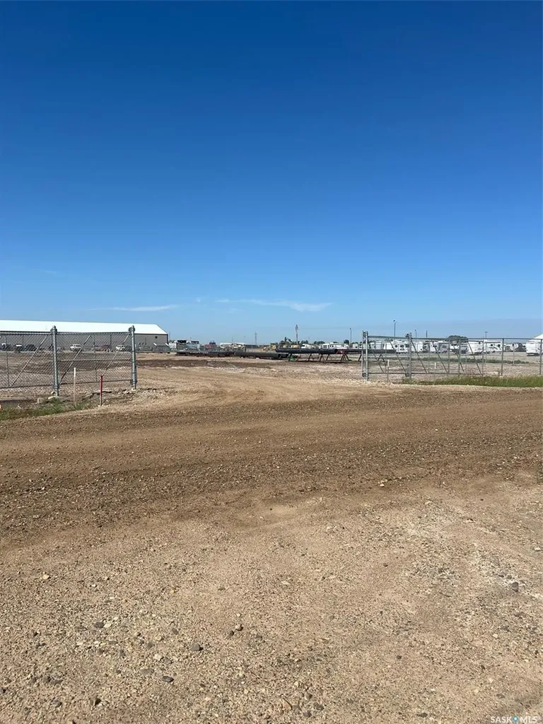 130 Lamoro Street Estevan Rm No. 5 SK S4A 2L7