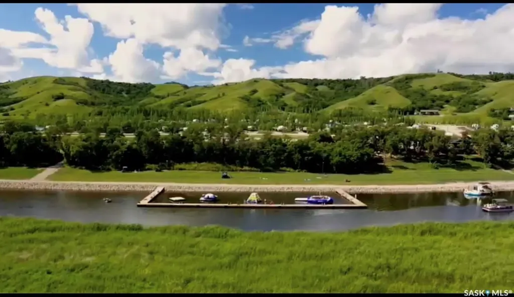 26 Oakley Lane Round Lake SK S0G 4Z0