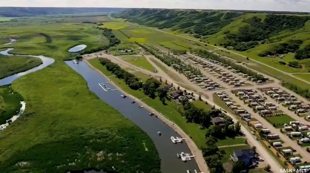 26 Oakley Lane Round Lake SK S0G 4Z0
