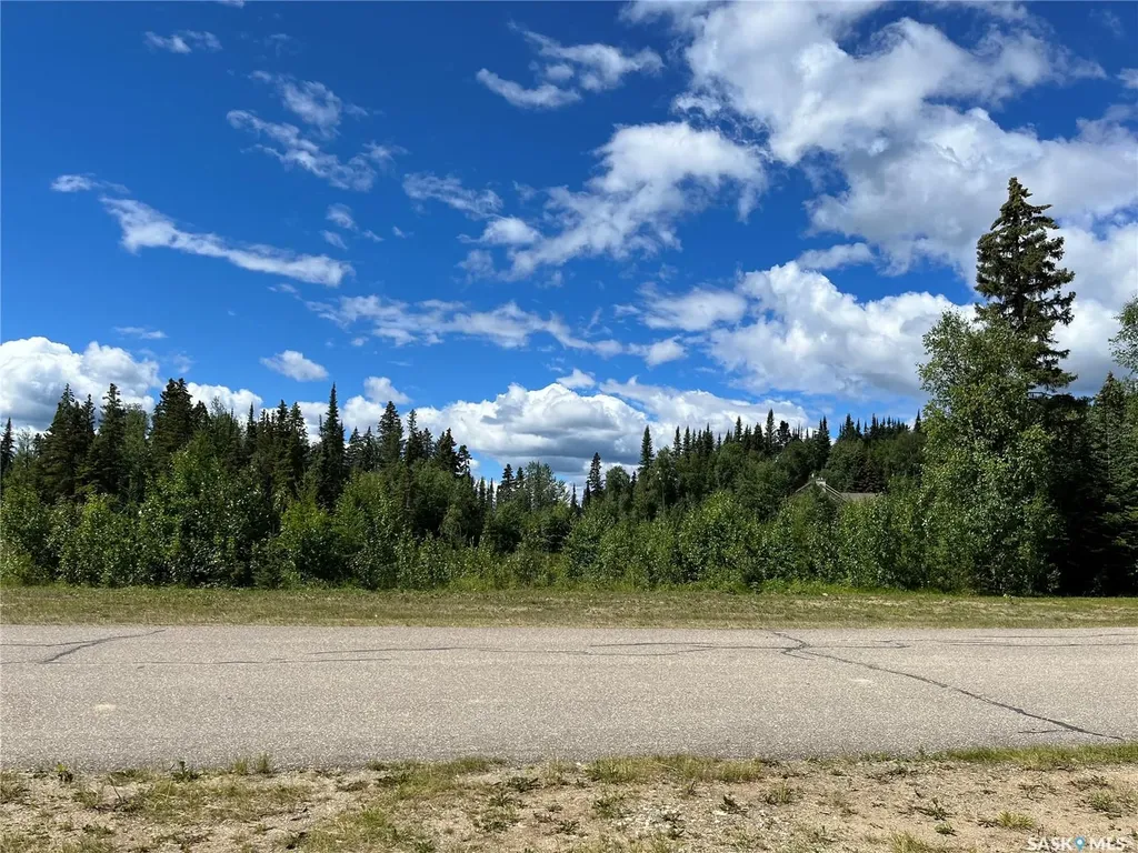 105 Estates Drive Elk Ridge SK S0J 2Y0