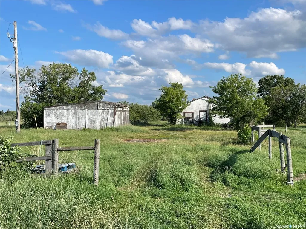 1 Railway Avenue W North Battleford SK S9A 2X6