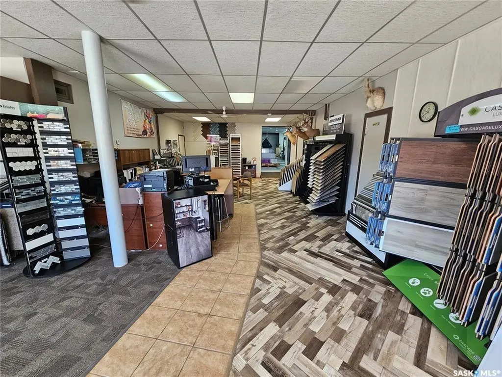712 Railway Street Whitewood SK S0G 5C0