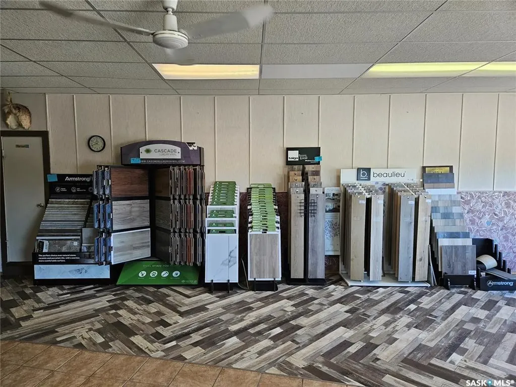 712 Railway Street Whitewood SK S0G 5C0