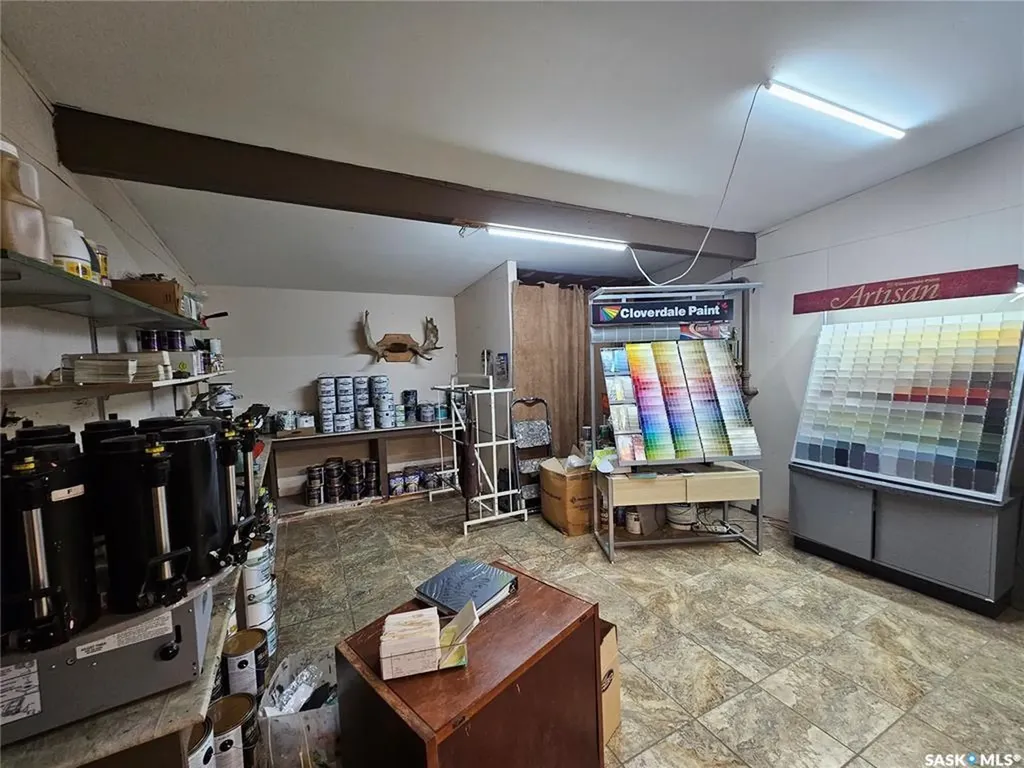 712 Railway Street Whitewood SK S0G 5C0