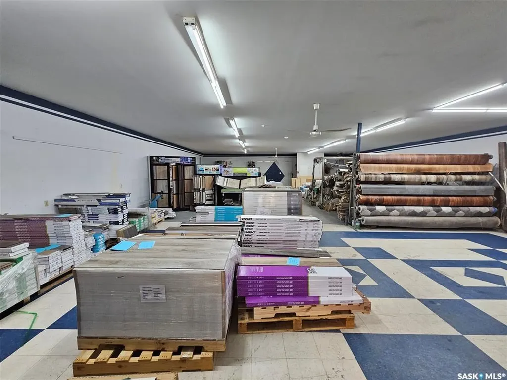 712 Railway Street Whitewood SK S0G 5C0