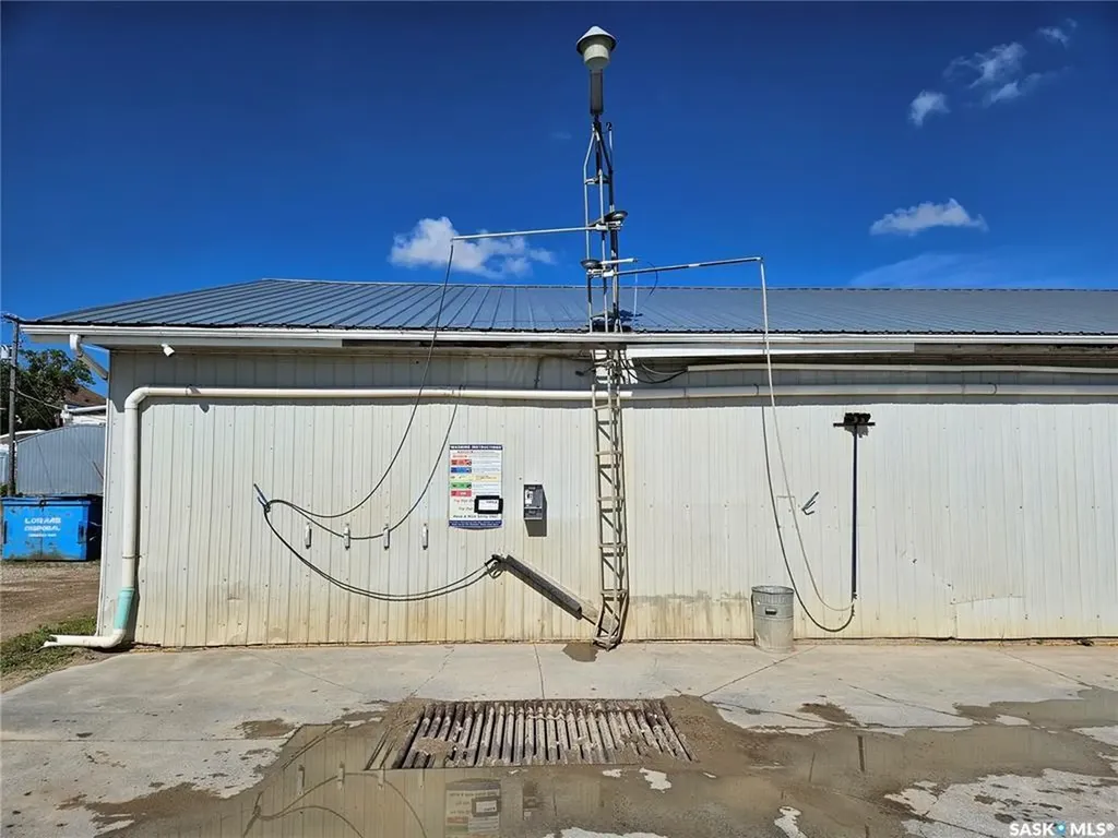 712 Railway Street Whitewood SK S0G 5C0