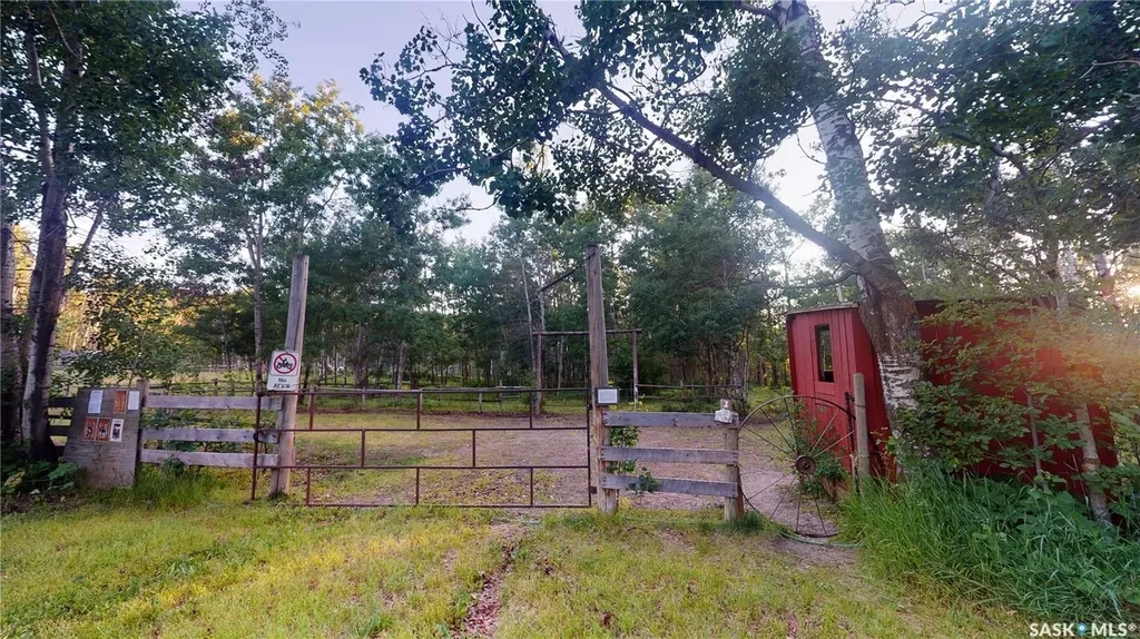 # Kenosee Drive Moose Mountain Provincial Park SK S0C 2S0