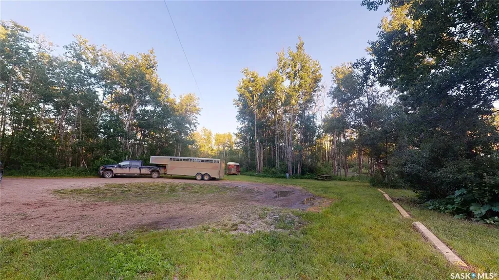# Kenosee Drive Moose Mountain Provincial Park SK S0C 2S0