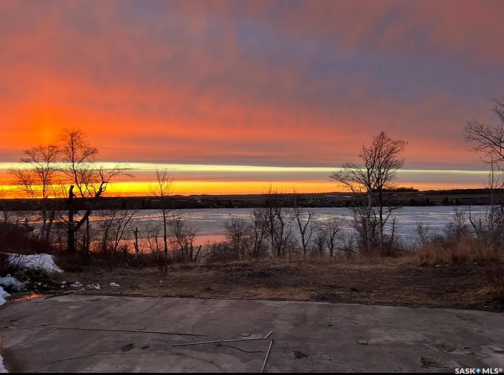 1409 Wakonda Drive Wakaw Lake SK S0K 4P0