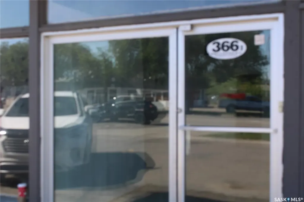 366 J Broadway Street W Yorkton SK S3N 0N8