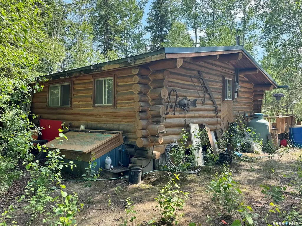 206 Spruce Street Northern Admin District SK S0J 1L0