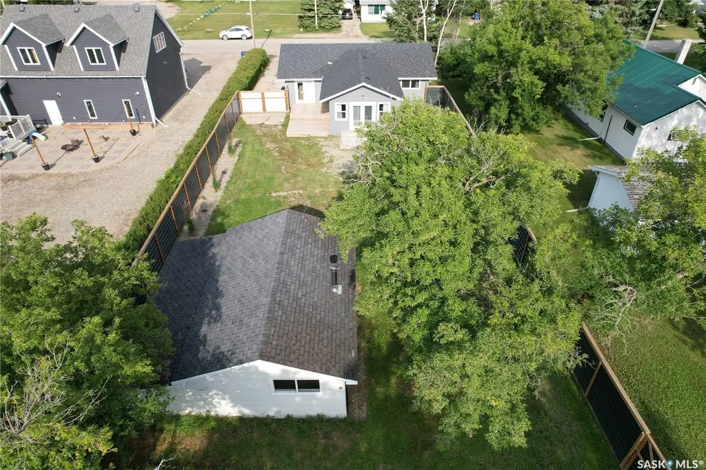 932 Lalonde Street Whitewood SK S0G 5C0