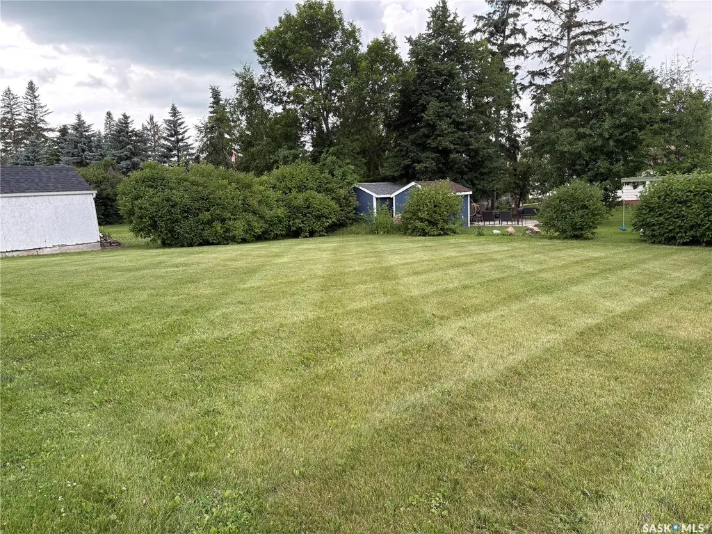 212 Riedel Avenue E Langenburg SK S0A 2A0