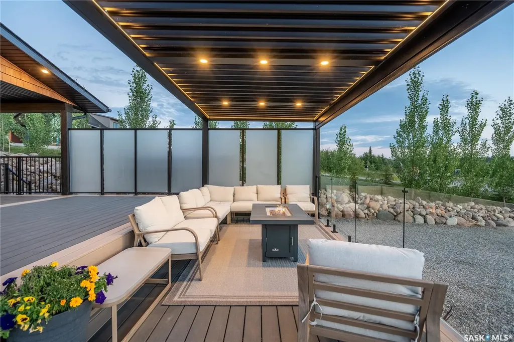 801 Spruce Street Goodsoil SK S0M 1A0