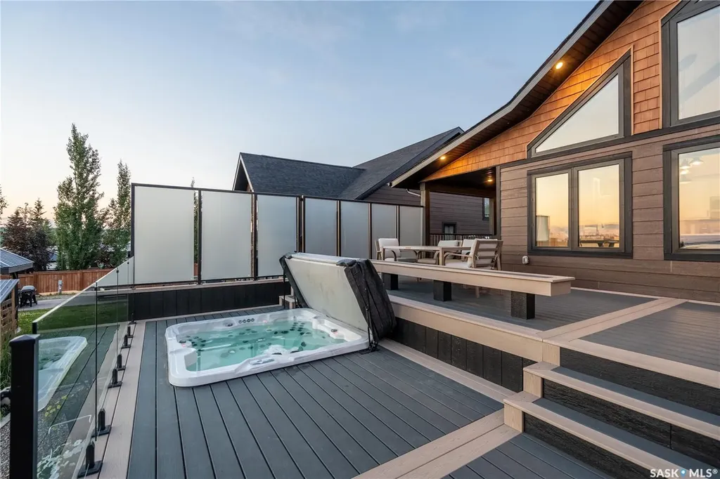 801 Spruce Street Goodsoil SK S0M 1A0