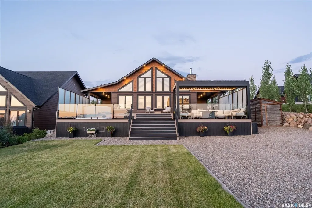 801 Spruce Street Goodsoil SK S0M 1A0