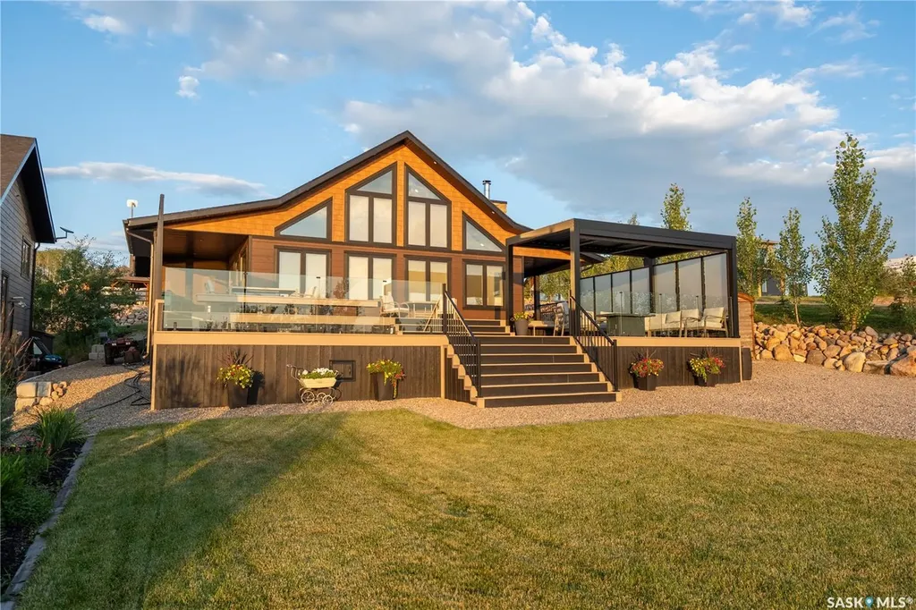 801 Spruce Street Goodsoil SK S0M 1A0