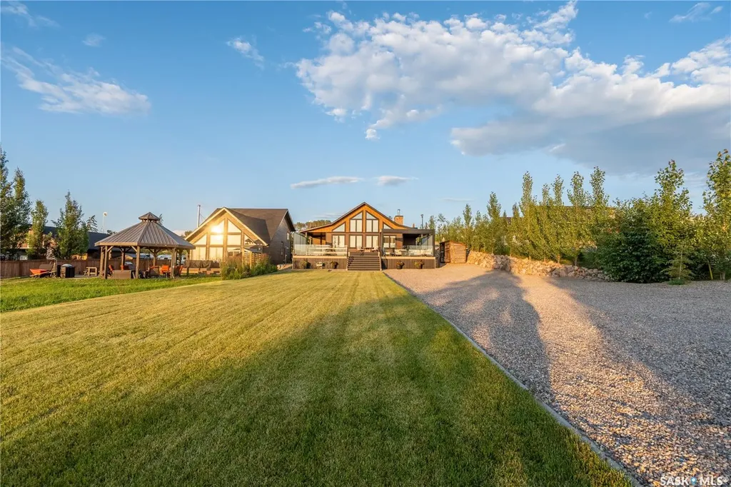 801 Spruce Street Goodsoil SK S0M 1A0