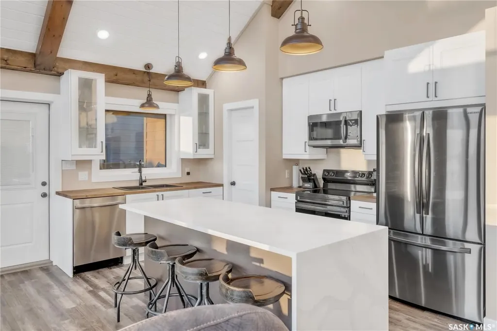 801 Spruce Street Goodsoil SK S0M 1A0