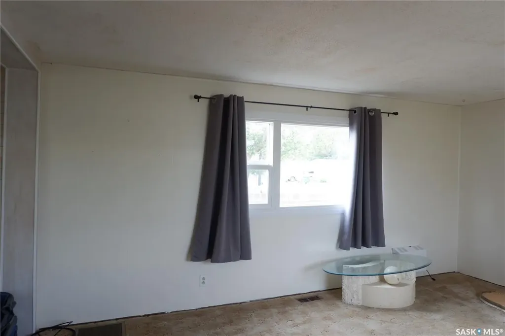 67 Sunrise Estates Assiniboia SK S0H 0B0