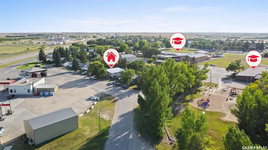 410 - 412 3rd Street E Delisle SK S0L 0P0