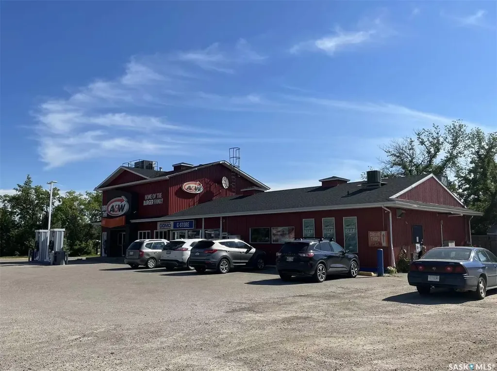 808 9th Avenue W Nipawin SK S0E 1E0