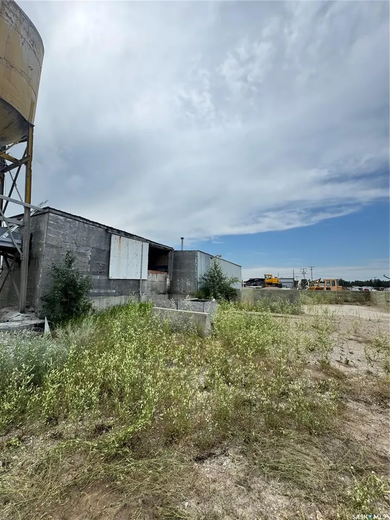1124 Industrial Drive Hudson Bay SK S0E 0Y0
