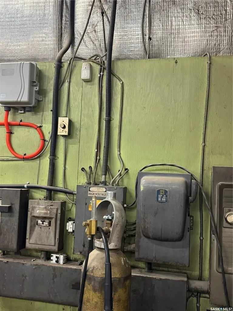 1124 Industrial Drive Hudson Bay SK S0E 0Y0