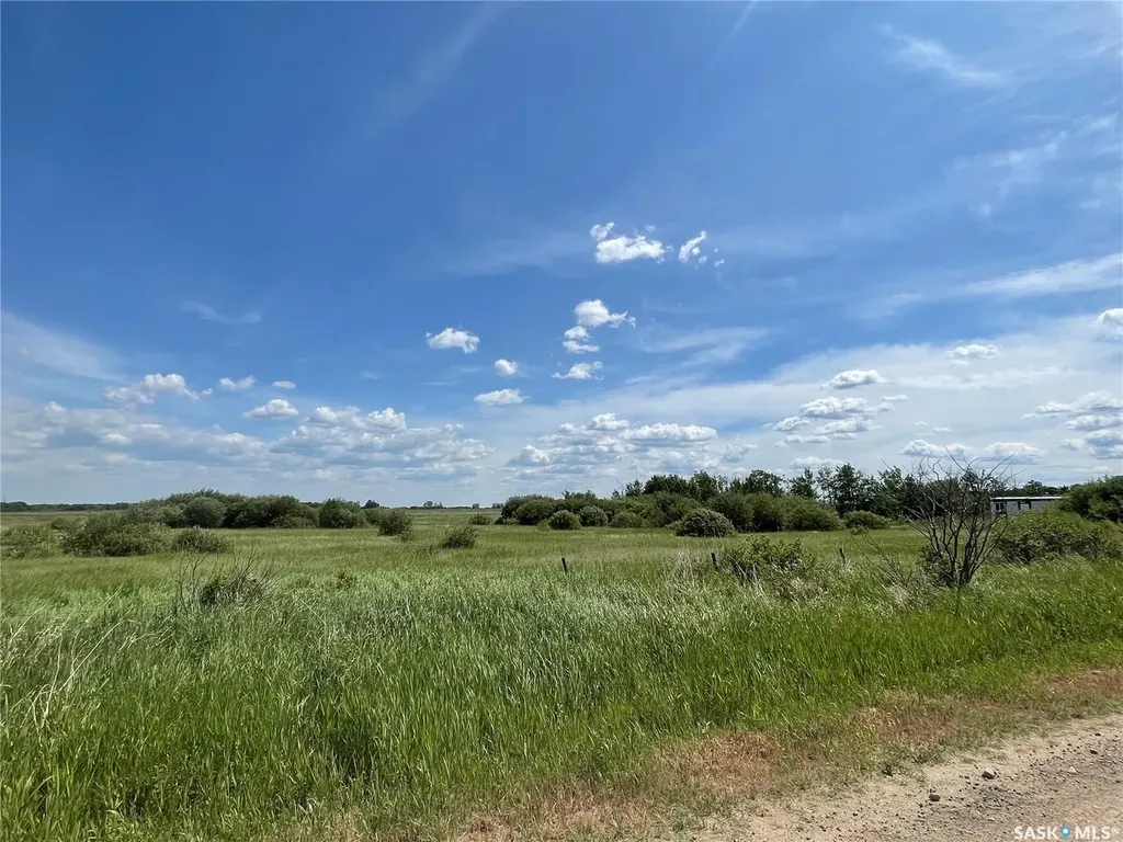 508 7th Street E Meadow Lake SK S9X 1J4