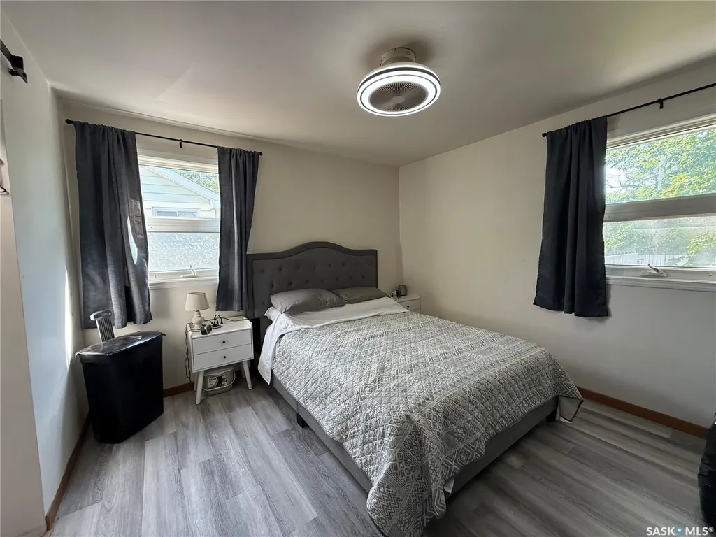 411 4th Avenue W Kindersley SK S0L 1S0