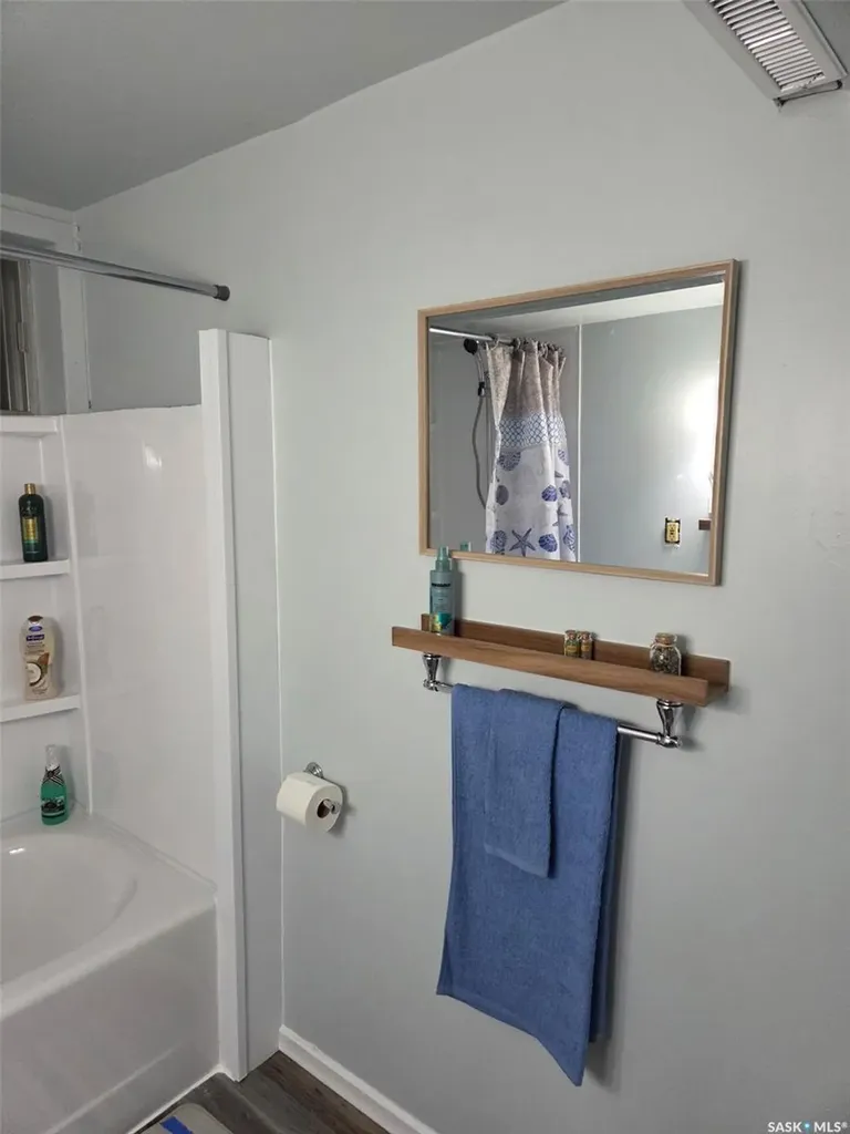 411 4th Avenue W Kindersley SK S0L 1S0