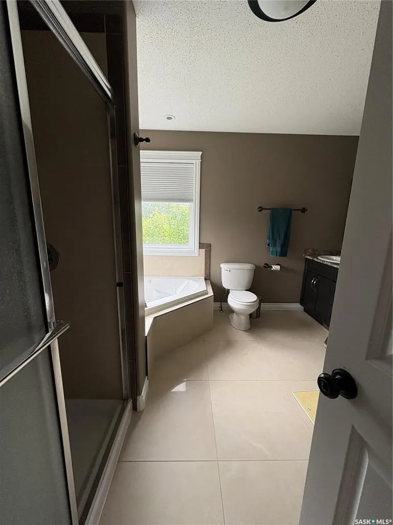 4018 3rd Street N Edam SK S0M 0V0